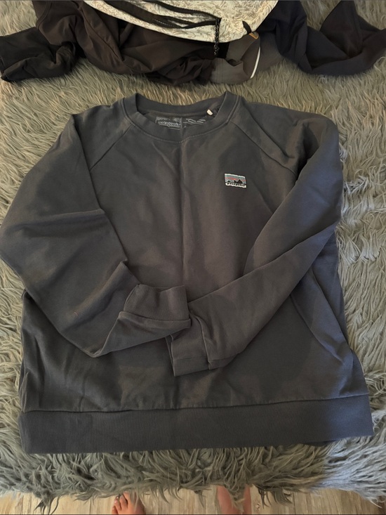 Patagonia Tops - Patagonia Women’s Crewneck